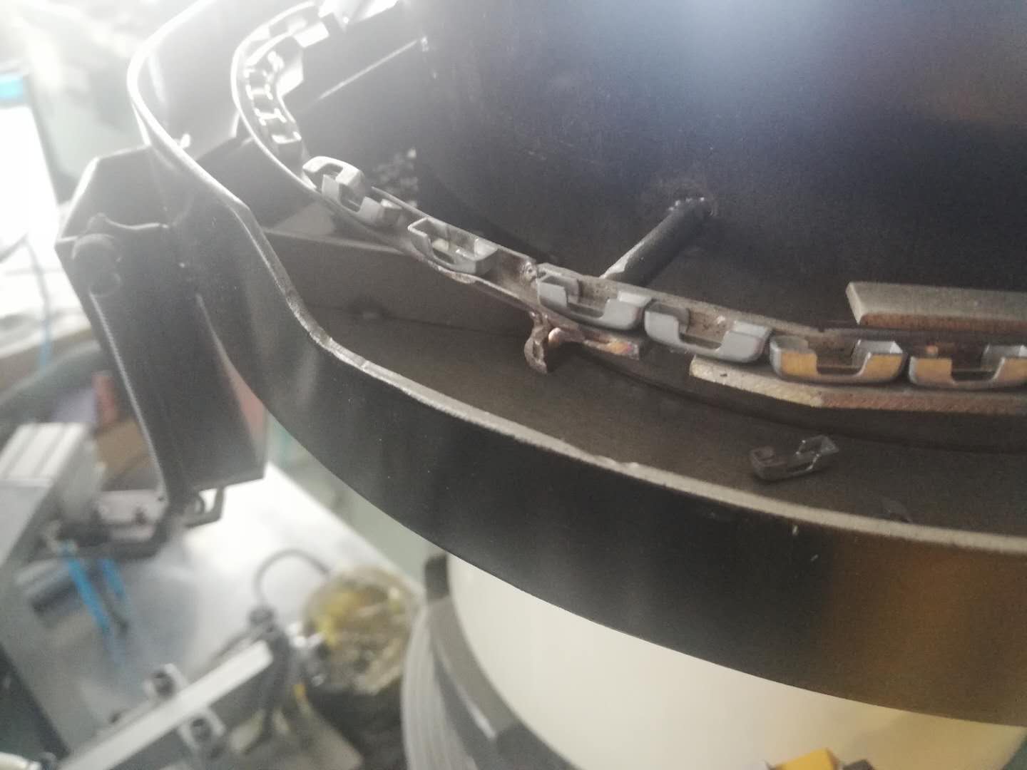 KYY High Quality And High Efficiency Zipper Slider Assembly Machine